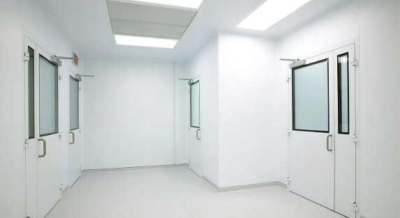 10 Tips for Maintaining Cleanroom Wall Panels
