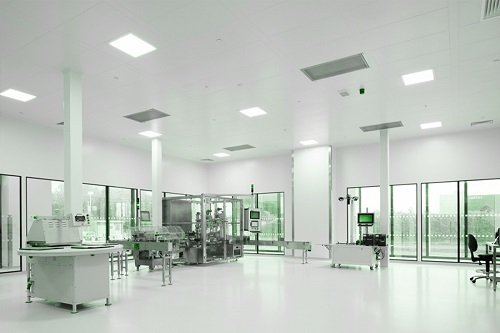 Designing a Cleanroom for Manufacturing: Key Considerations and Best Practices