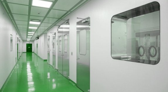 How Cleanroom Ceilings Maintain Airflow & Filtration Efficiency