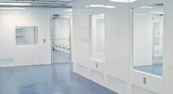 How to Evaluate Cleanroom Solutions for Your Needs