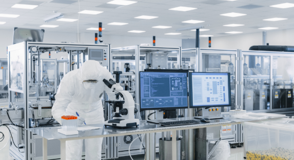 How to Maintain Optimal Laboratory Air Quality