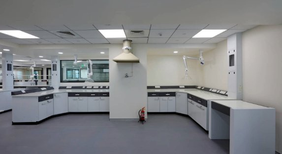 How to Optimize Lab Space for Maximum Productivity